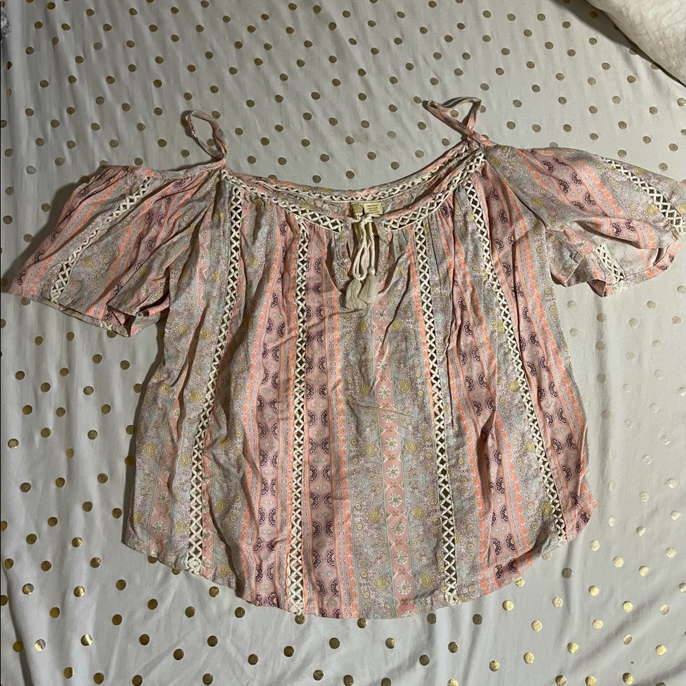 Women’s shirt